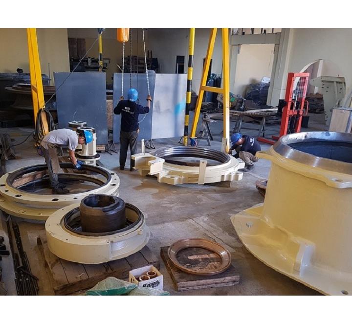 FABRICACIONES DE COMPONENTES Y PIEZAS ELECTROHIDRÁULICAS 1